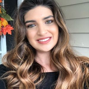 Meet your Posher, Rose